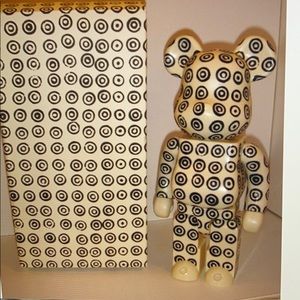 BearBrick 400% CorsoComo Comme Des Garcons